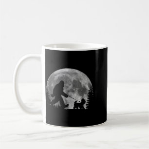 Mug Bigfoot promenant un chien amateurs de Yorkie drôl