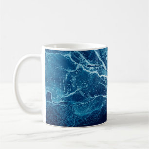 Mug Bleu Abstrait. Bleu et blanc Blots. Effacer w