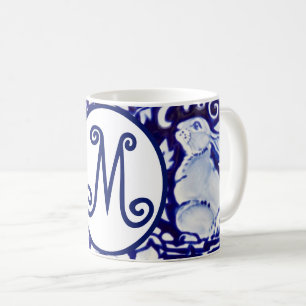 Mug Bleu Blanc Lapin Lapin Floral Monogramme Élégant