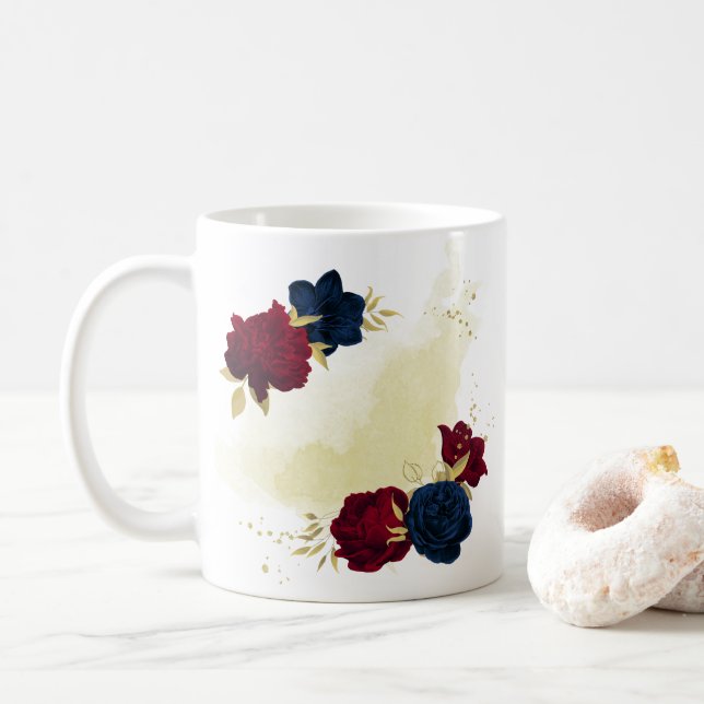 Mug bleu marine et fleurs rouges verdure  (Avec donut)