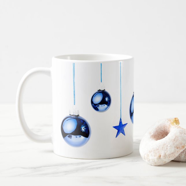 Mug Bleu Noël Décor boules photo (Avec donut)