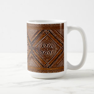 Mug Boîte en bois sculpté russe
