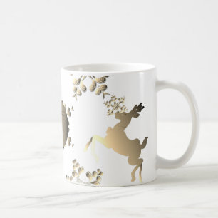 Mug Bronzy Monogram Snowflakes Reindeder sur blanc