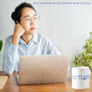 Mug BTS bleu foncé