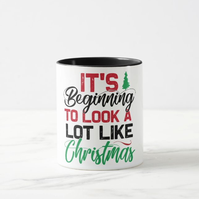 Mug Ça commence à ressembler beaucoup à Noël (Centre)