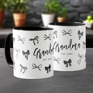 Mug Cadeau de Mamie avec des Nœuds et l'Année d'Arrivé
