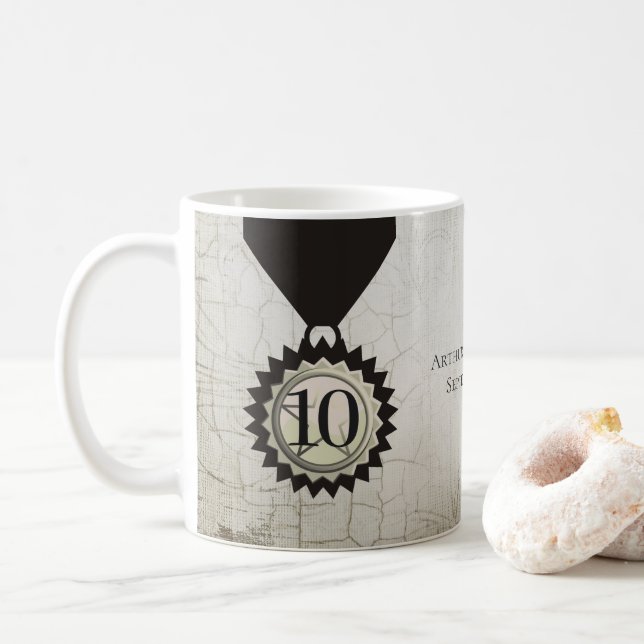 Mug Cadeaux d'anniversaire pour les employés de Faux (Avec donut)
