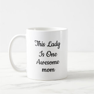 Mug Café élégant avec le texte "Une Maman Géniale"
