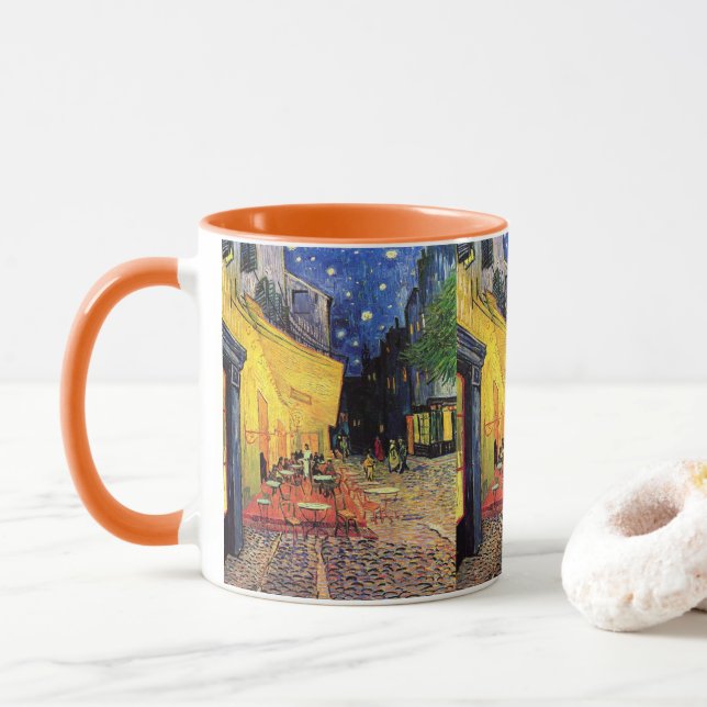 Mug Café Terrasse à la nuit par Vincent van Gogh (Avec donut)