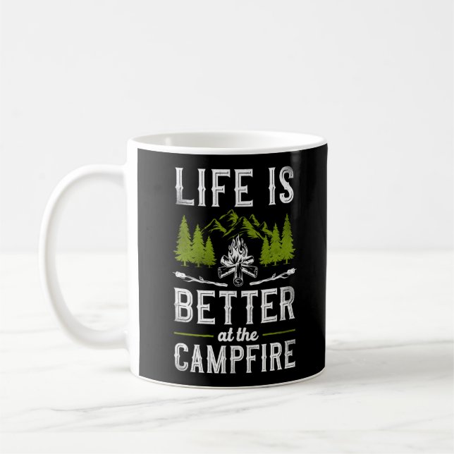 Mug Camping Vie Meilleure Par Le Feu De Campagne (Gauche)