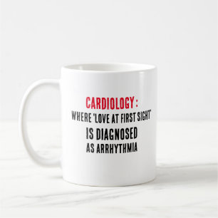 Mug Cardiologie où "l'amour au premier regard" est dia