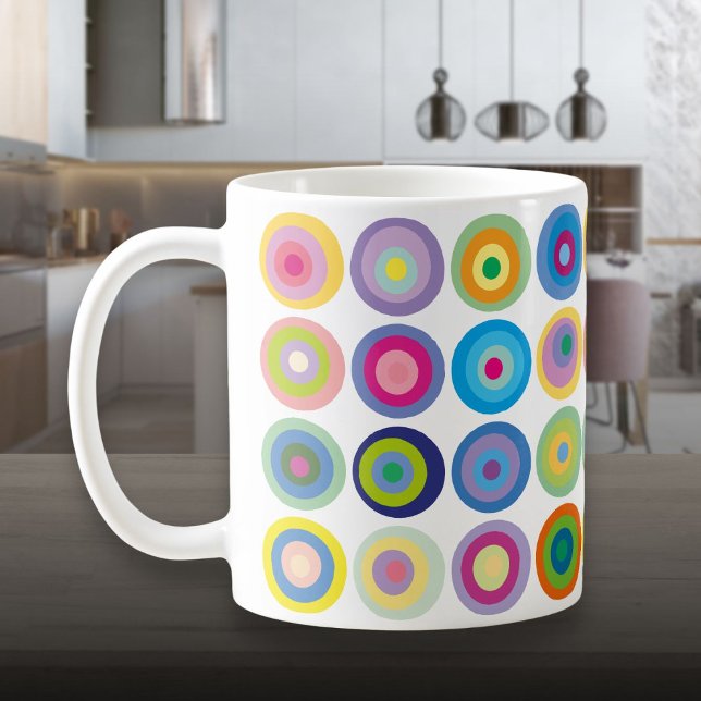 Mug Cercles colorés modernes du milieu du siècle Motif (Modern Colorful Mid Century Circles Pattern Coffee Mug)