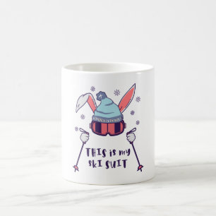 Mug C'est mon lapin de ski en combinaison de ski avec