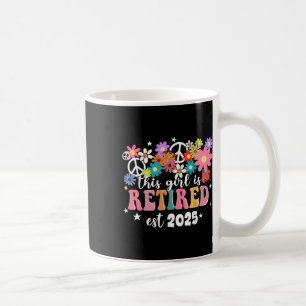 Mug Cette Fille Est Retraitée 2025 Rétro Chemise Flora