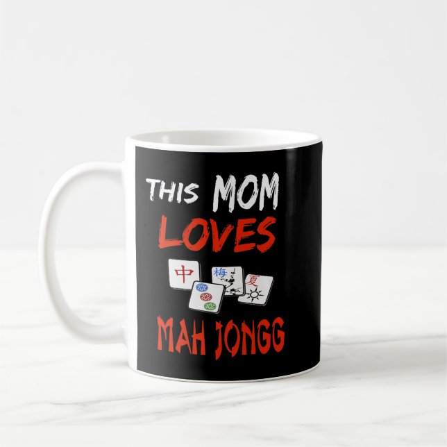 Mug Cette maman aime Mah Jongg Fun Tile vêtement de je (Gauche)