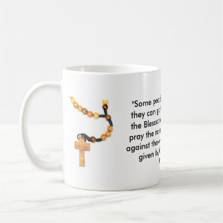 Mug Chapelet en bois avec des mots de l'aumônier Pio