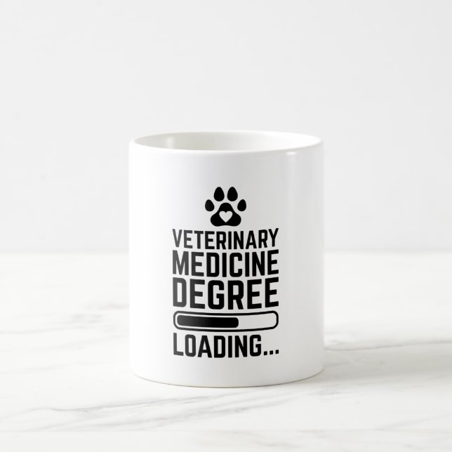 Mug Chargement d'un diplôme de médecine vétérinaire (Centre)