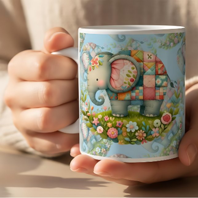 Mug Charme de Prairie Florale à l'Éléphant Patchwork (Patchwork Elephant Floral Meadow Charm Coffee Mug)