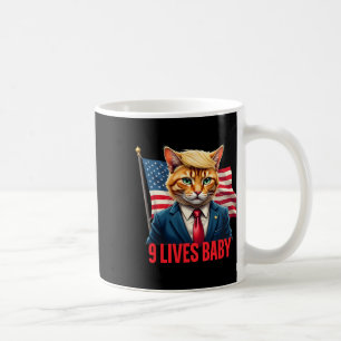 Mug Chat du drapeau américain dans la suite Donald Tru