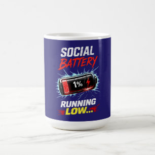 Mug Chemise drôle de batterie sociale faible pour intr