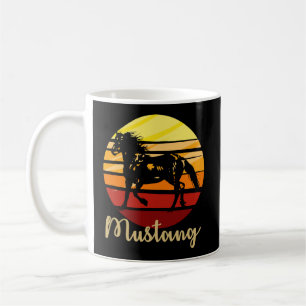 Mug Cheval Mustang Courant Au Coucher Du Soleil