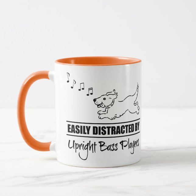 Mug Chien facilement distrait par des joueurs de basse (Gauche)