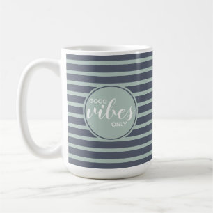Mug Citation Good Vibes Only Typographie Moderne Vert