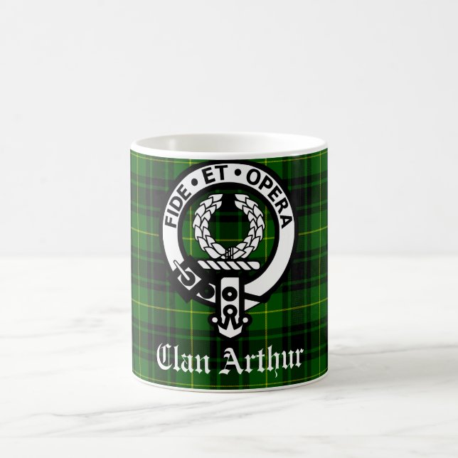 Mug Clan Arthur Crest Badge & Tartan (Centre)