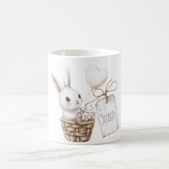 Mug Coeurs lapins blancs dans un Baby shower panier XO (Centre)