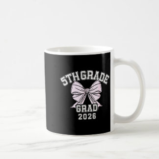Mug Conception de nœud de remise de diplôme de cinquiè