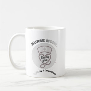 Mug Conception de stéthoscope en forme de cœur en mode