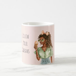 Mug Cône de glace avec nœud papillon pêche fille noire