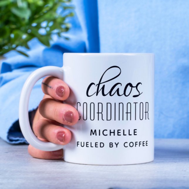 Mug Coordinateur du Chaos Typographie noire Personnali (Créateur téléchargé)