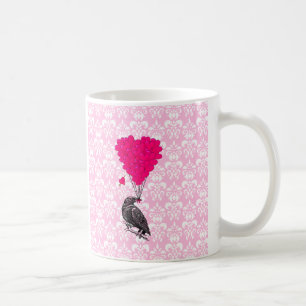 Mug Corbeau et cœur sur damas rose