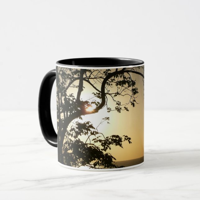 Mug Coucher du soleil à travers les arbres II Photogra (Devant gauche)