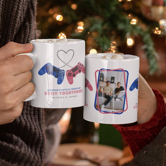 Mug Couples de jeu qui jouent ensemble, restez ensembl (Créateur téléchargé)