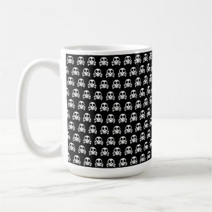 Mug Crâne éffrayant sur un arrière - plan noir