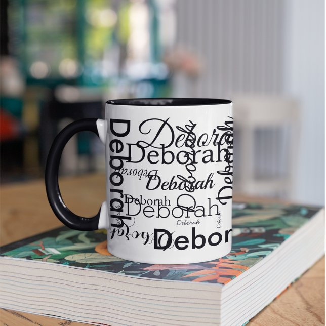 Mug Créer une typographie de nom personnalisée en noir (Créateur téléchargé)