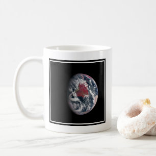 Mug Croissance plante Sur La Planète Terre.