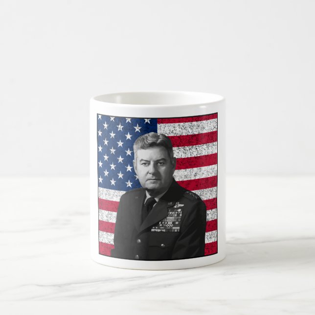 Mug Curtis Lemay et le drapeau américain (Centre)