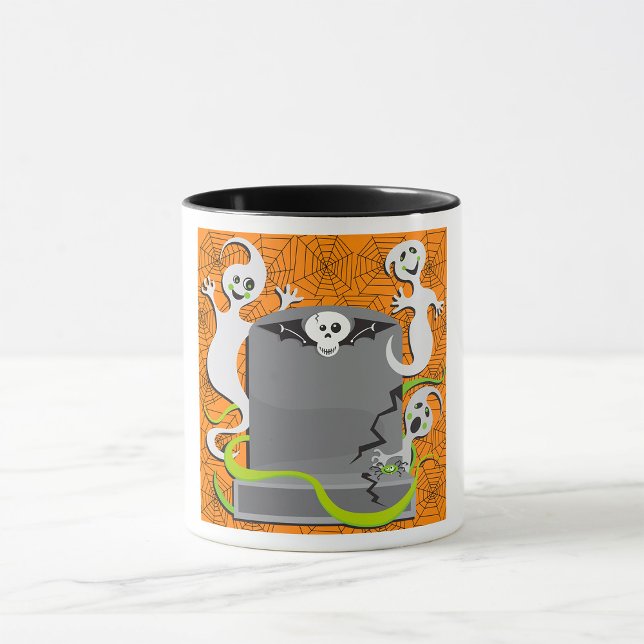 Mug Cute Spooky Halloween Ghosts and Tombstone (Créateur téléchargé)