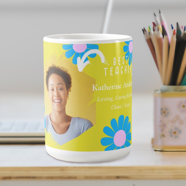 Mug Daisy Meilleur enseignant Photo Jaune (Daisy best Teacher Bright Yellow Coffee Mug.)