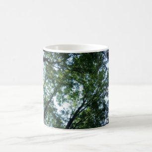 Mug de café blanc de la forêt