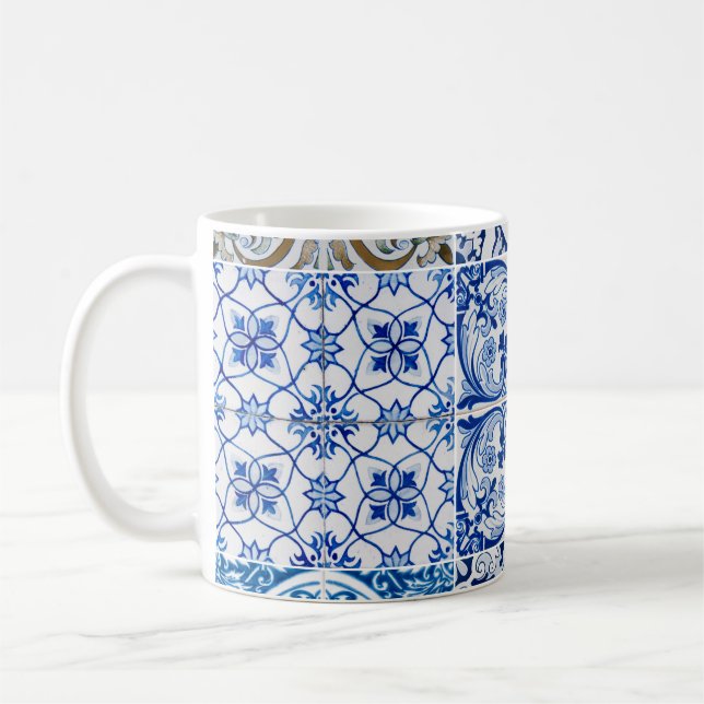 Mug de café en tuiles bleues (Gauche)