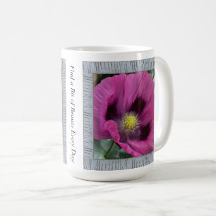Mug de café inspirant avec des Poppies magenta