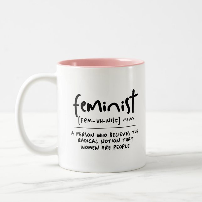 Mug de définition féministe amusante (Gauche)