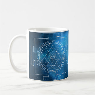 Mug de géométrie sacrée Sri Yantra Indigo