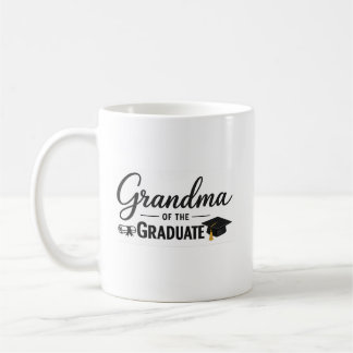 Mug de la grand-mère du diplômé, obtention du dipl