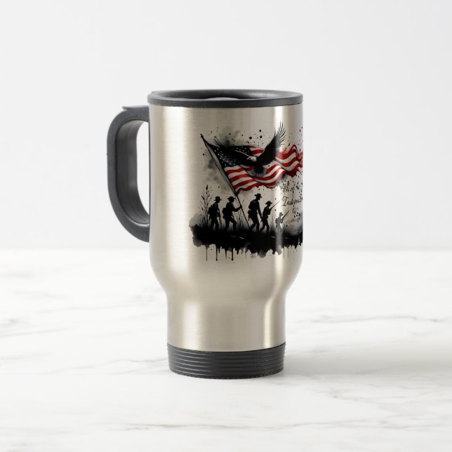 Mug De Voyage 4 juillet art patriotique avec drapeau et soldats (Devant gauche)