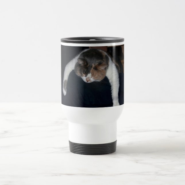 Mug De Voyage Chat couché Cute Calico au-dessus de l'épaule (Centre)